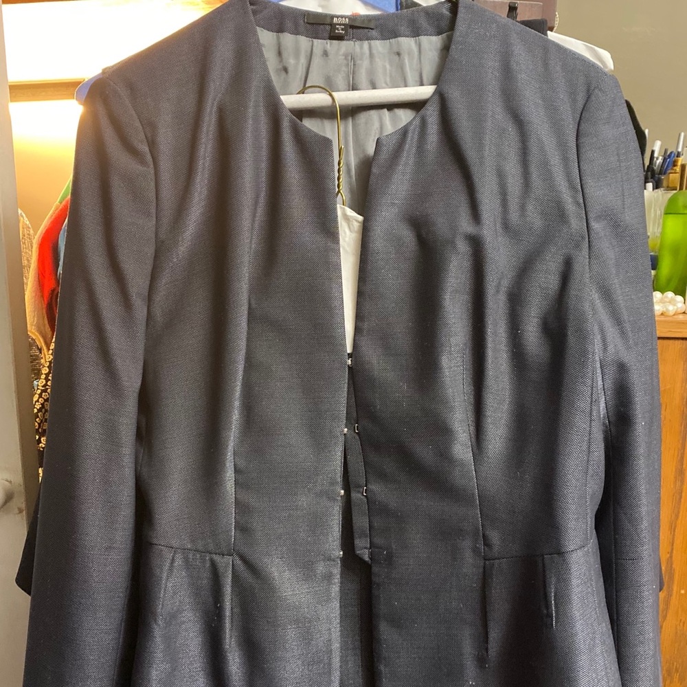 Hugo Boss Suit Jacket with Matching skirt  size 6